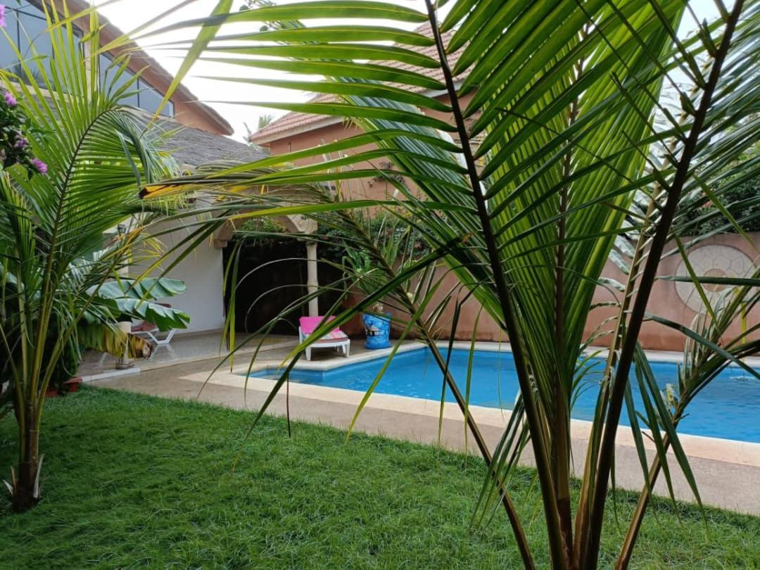 Villa Naldiana Saly Esterno foto