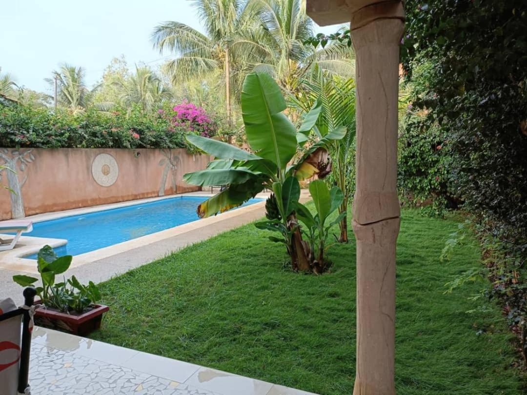 Villa Naldiana Saly Esterno foto