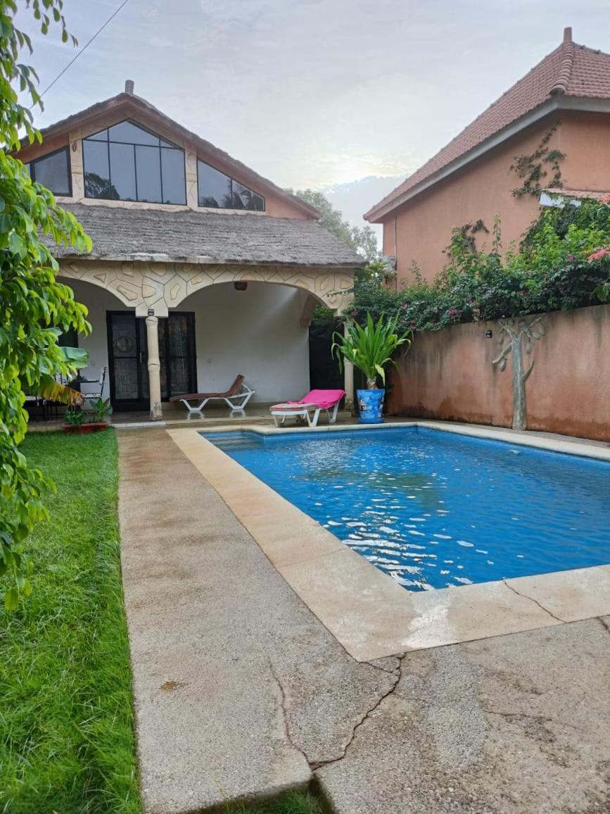 Villa Naldiana Saly Esterno foto